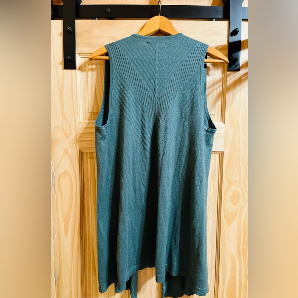 🔴 New Direction Drape Front Vest Open Front Sleeveless Cardigan - Picture 6 of 12